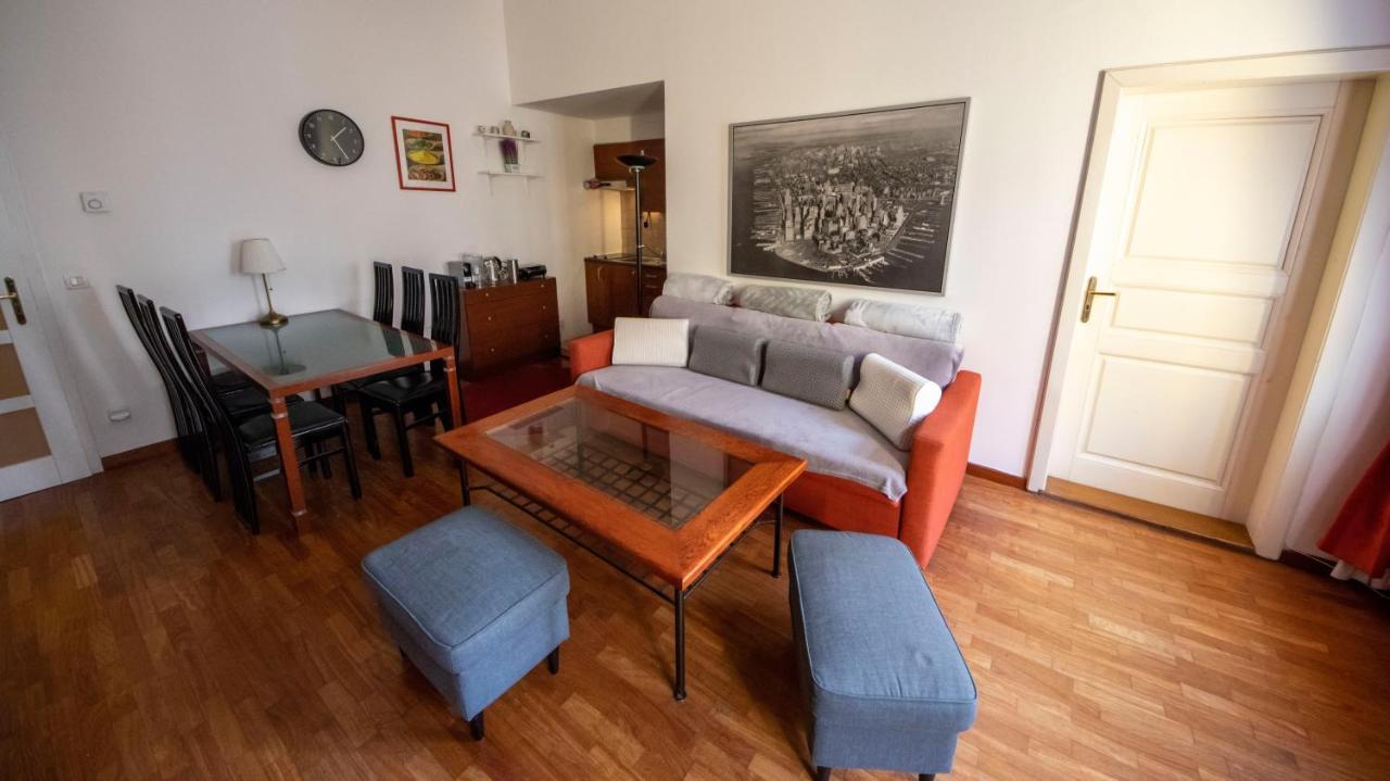 Autentic Apartments Platnerska Prag Exterior foto