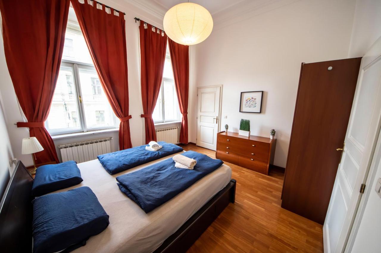 Autentic Apartments Platnerska Prag Exterior foto