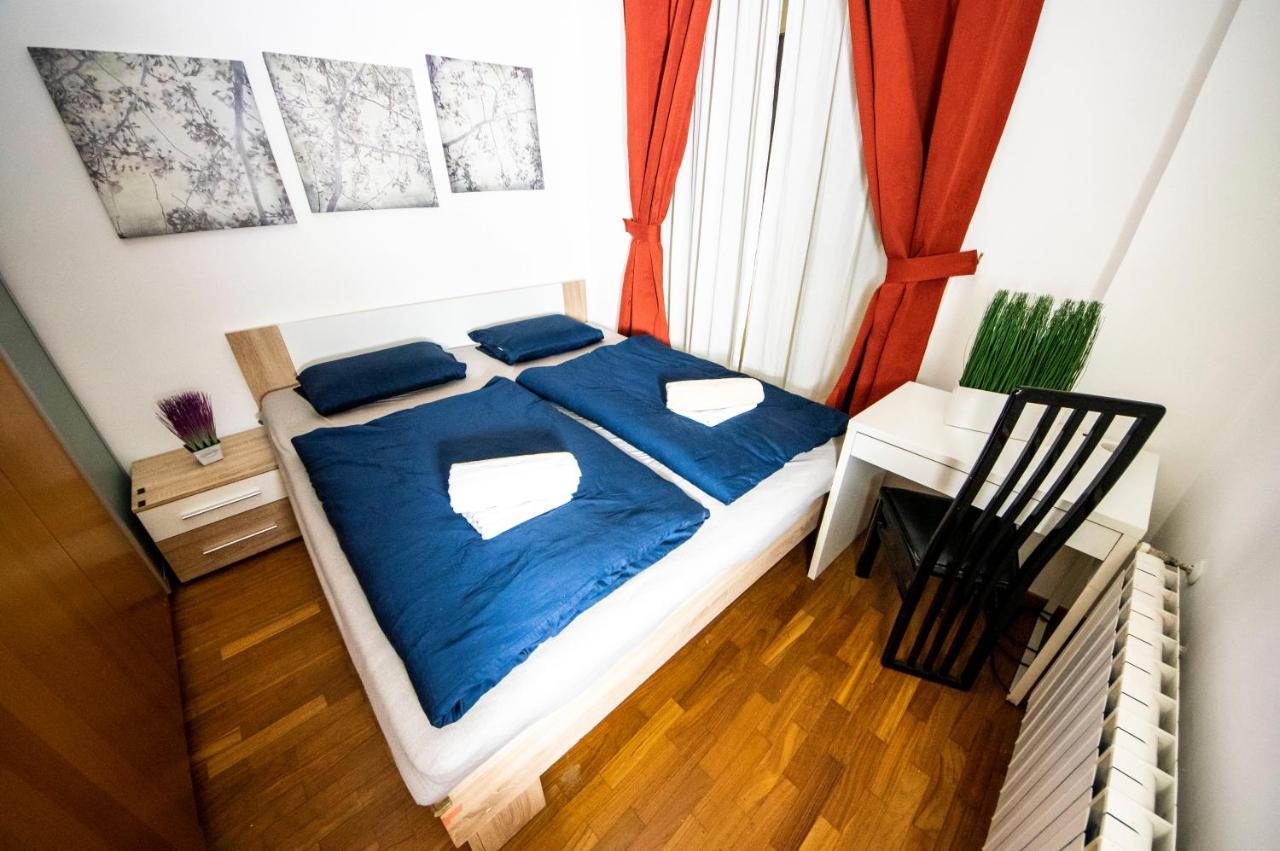 Autentic Apartments Platnerska Prag Exterior foto